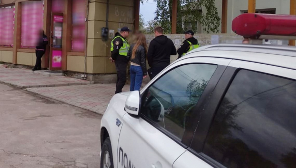 У райцентрі Житомирської області пролунав вибух: п’яний чоловік кинув «гранату»