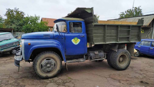 У Лугинському районі «липовий» майор спецслужб викрав вантажівку з лісгоспу