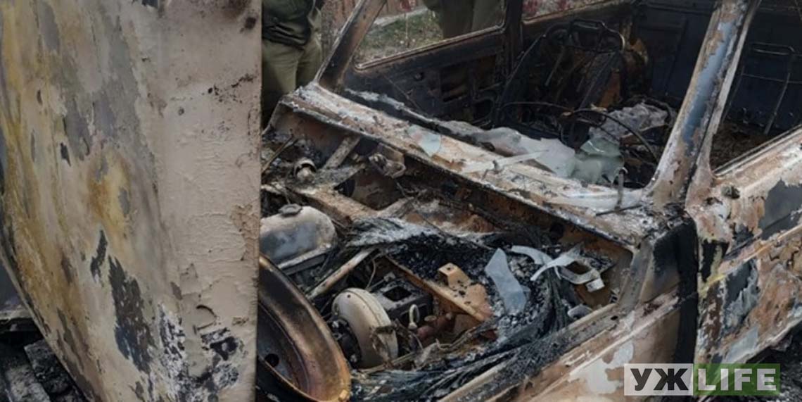 В Олевську спалили автомобіль екологів, які приїхали на перевірку лісгоспу 📷ФОТО
