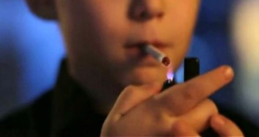 На Житомирщині судили старшокласника, який курив біля школи