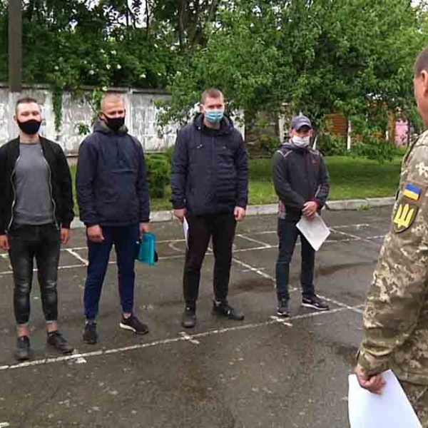 На Житомирщині почали призивати на строкову службу офіцерів запасу