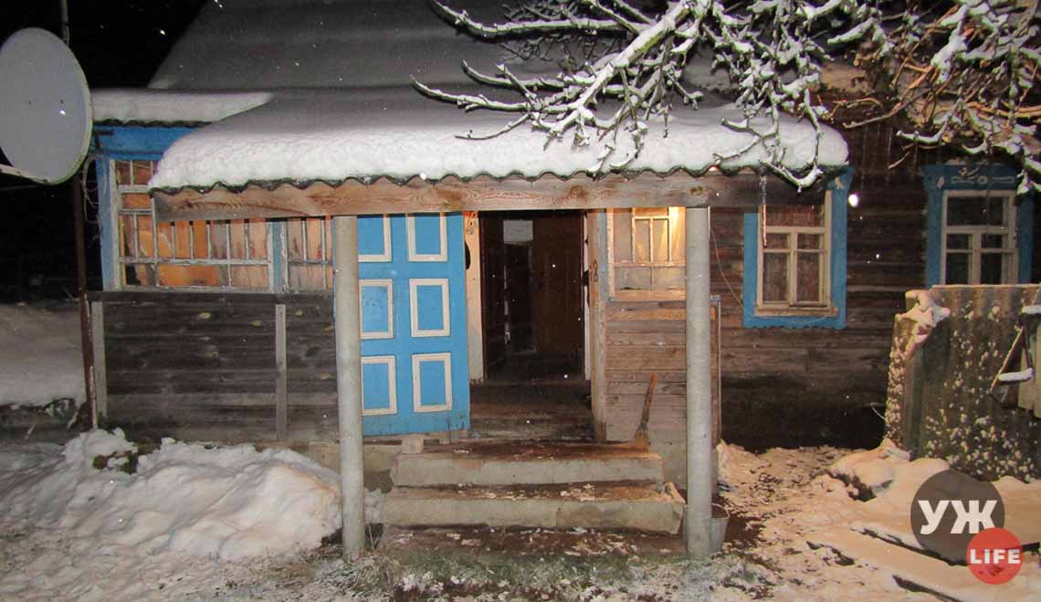 В селі на Житомирщині п'яний гість вбив господаря і заснув, а прокинувшись, викликав поліцію