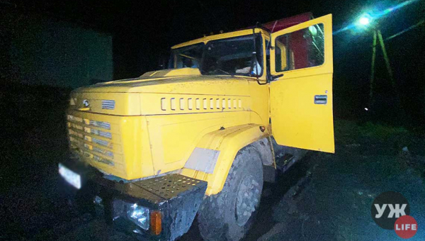 На підприємстві Житомирської області під час миття машини загинув 50-річний водій вантажівки