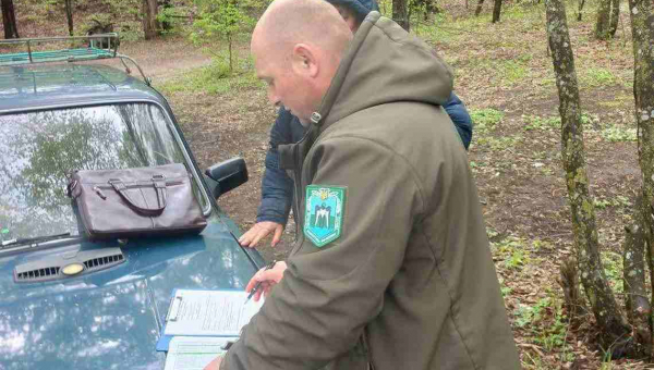 У Житомирській області екоінспектори виявили понад 10 порушників правил рибальства