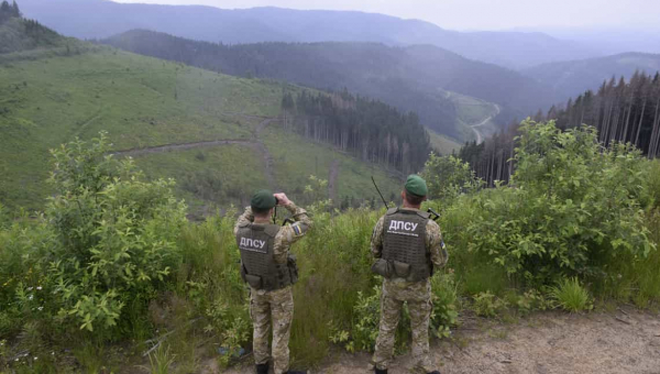 Прикордонники спіймали жителя Житомирщини, який через гори намагався потрапити до Румунії